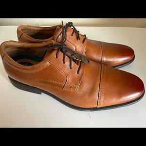 Men’s brown Nunn Bush lace up dress shoes size 12